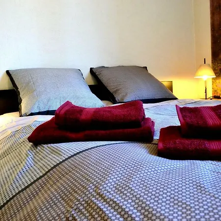 Hyper Centre - Beaux Art -50m2- 2 A 4 Pers Apartment